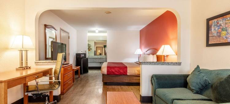 孟菲斯东部的伊克诺套房旅馆(Econo Lodge Inn & Suites Memphis East)图片