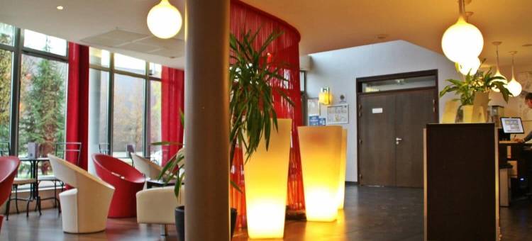 基里亚德查尔勒维勒梅兹尔酒店(Kyriad Charleville Mezieres)图片