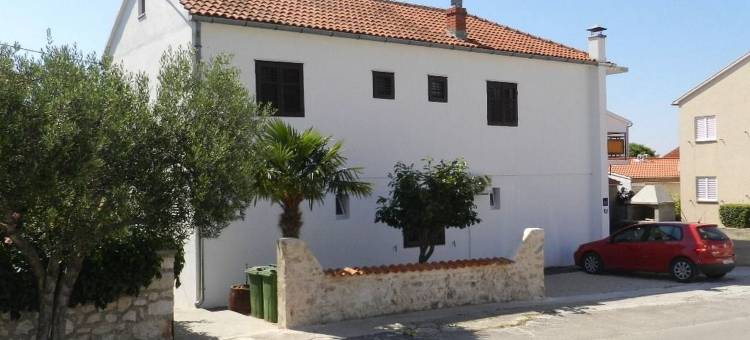 伊威卡公寓酒店(Rooms Ivica Vodice)图片