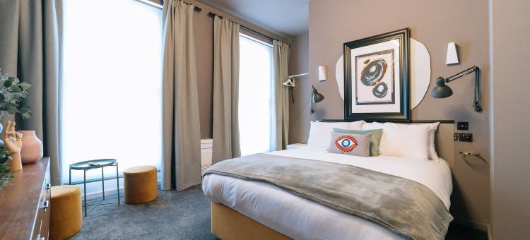 内斯特的沃里克(The Warwick By Nestor)图片