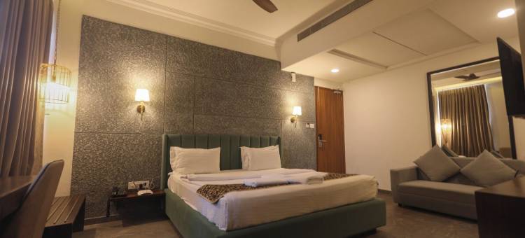 上和上旅馆(Up and above)图片