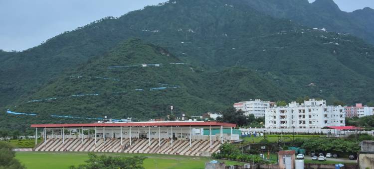 卡特拉费恩公寓(The Fern Residency Katra)图片