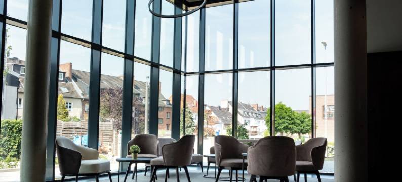 深入寄宿式酒店(In2 the Boardinghouse)图片