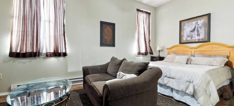 红岩度假屋套房(Suites at the Red Rock Vacation Rentals)图片