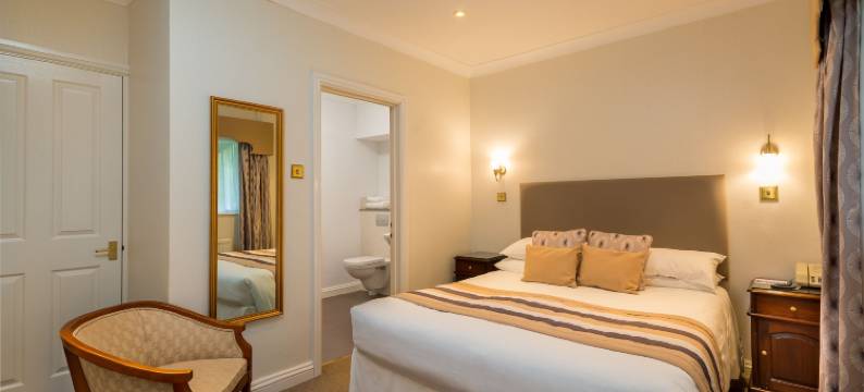 格伦伊阿丰之家酒店(Glen-Yr-Afon House Hotel)图片