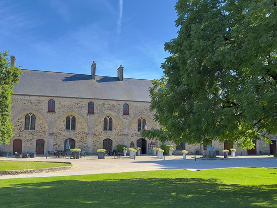 布里屈埃贝克城堡酒店