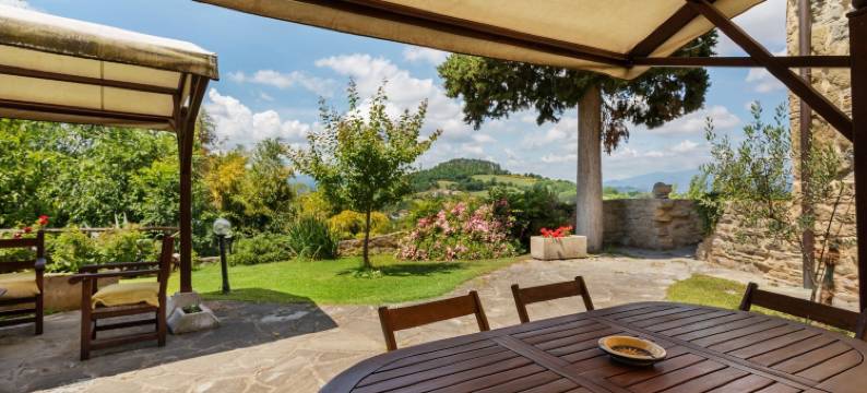 位于卡斯泰洛市带游泳池的乡村度假屋(Rustic Holiday Home in Città di Castello with Swimming Pool)图片