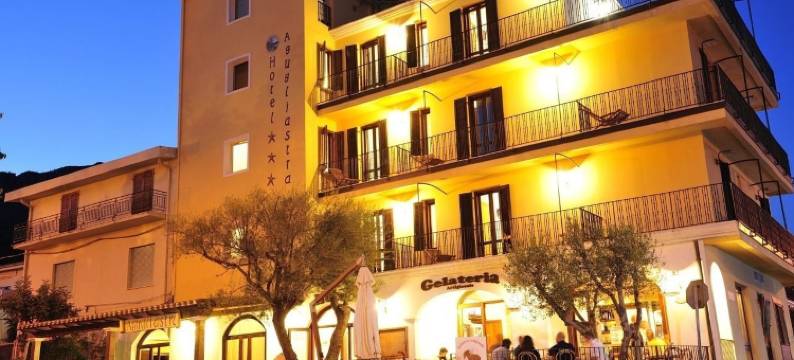 阿古利亚斯特拉酒店(Hotel Agugliastra)图片