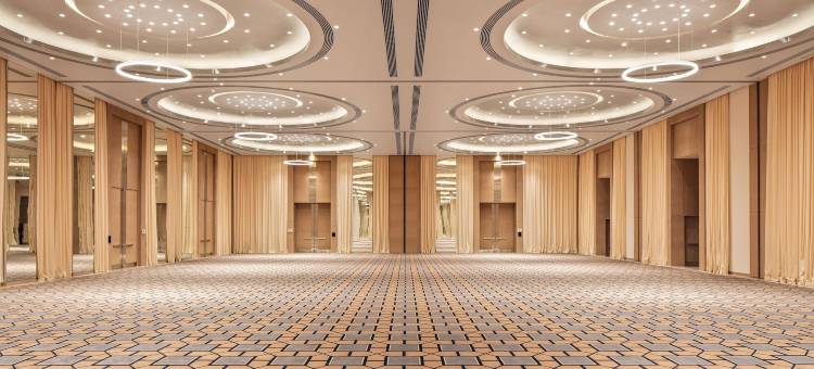 富查伊拉市希尔顿逸林酒店(DoubleTree by Hilton Fujairah City)图片