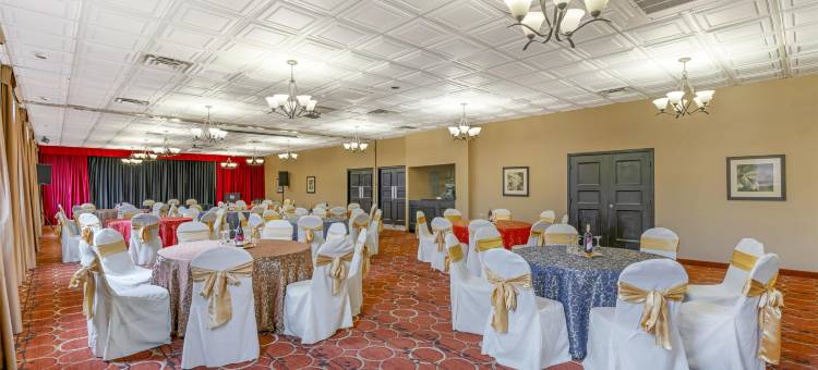 德瑞司贝斯特韦斯特酒店(Best Western Terrace Inn)图片