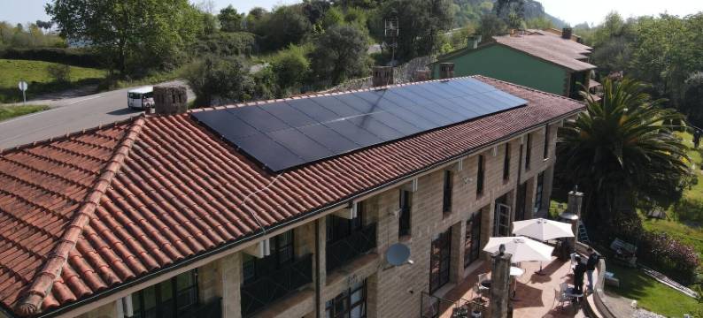 普劳刘餐厅酒店(Prau Riu Hotel Hyundai-Asturdai)图片