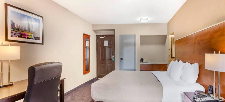 多伦多机场凯艺酒店(Quality Inn Toronto Airport)图片