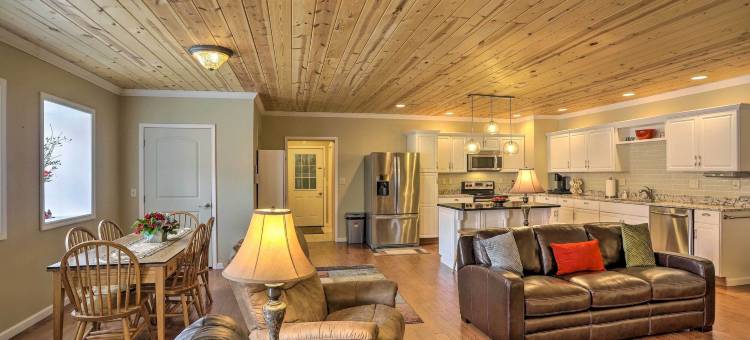 位于市中心的快乐蒂芬住所(Cheerful Tiffin Digs in the Heart of Downtown)图片