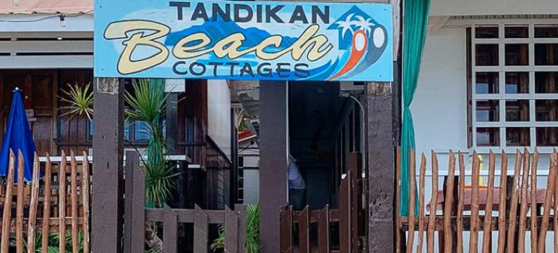 坦迪坎海滩小屋(RedDoorz @ Tandikan Beach Cottages)图片