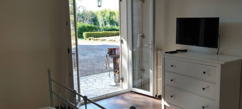 拉科林家庭旅馆(La Colline Chambres d'hôtes)图片