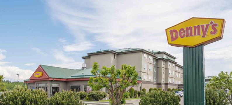 魁斯内尔桑德曼酒店(Sandman Hotel Quesnel)图片