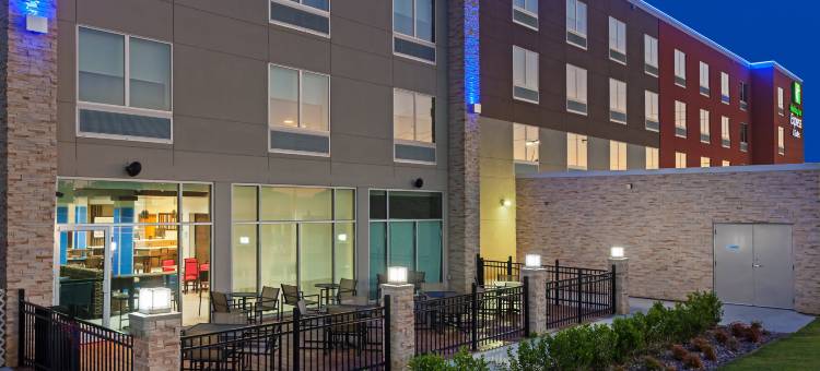 塔尔萨南/伍德兰希尔斯智选假日套房酒店(Holiday Inn Express & Suites TULSA SOUTH - WOODLAND HILLS by IHG)图片