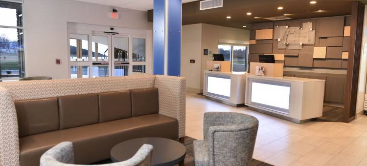 麦迪逊维尔智选假日套房酒店(Holiday Inn Express & Suites MADISONVILLE by IHG)图片