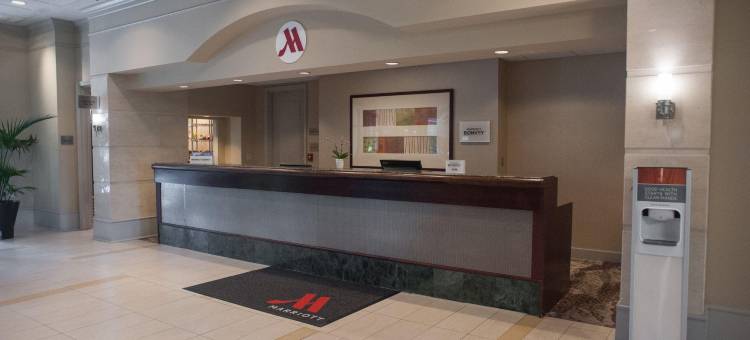 芝加哥迪尔菲尔德万豪酒店(Chicago Marriott Suites Deerfield)图片