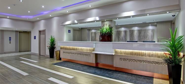 多伦多北约克贝斯特韦斯特优质套房酒店(Best Western Plus Toronto North York Hotel & Suites)图片