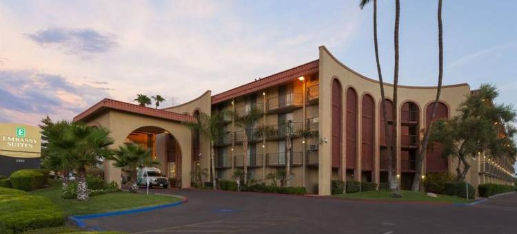 24街凤凰城机场希尔顿合博套房酒店(Motel 6 Phoenix, AZ – Sky Harbor)图片