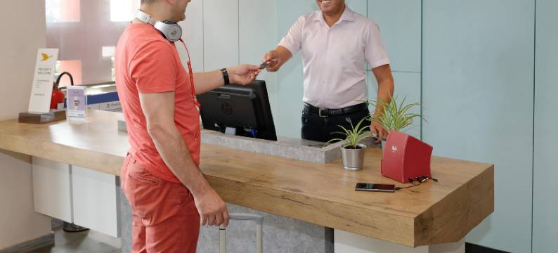 宜必思卡萨布兰卡西迪马鲁夫酒店(Ibis Casa Sidi Maarouf)图片