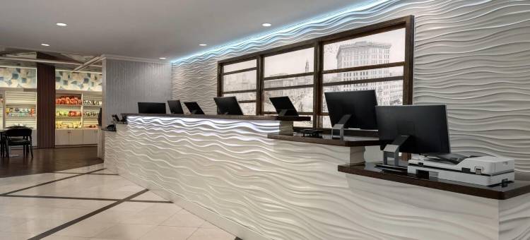 底特律庞恰特雷恩堡温德姆酒店(Fort Pontchartrain Detroit, a Wyndham Hotel)图片