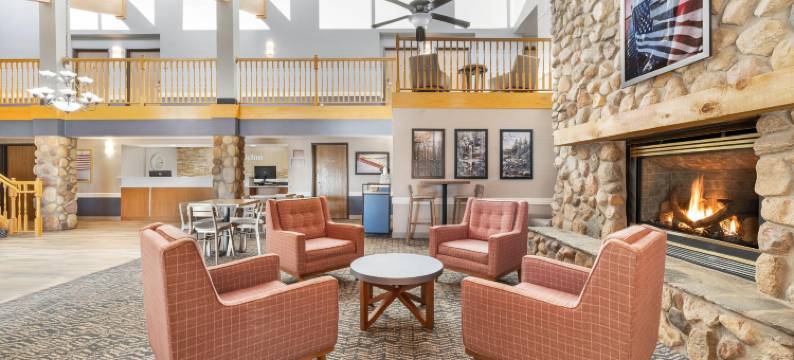 俾斯麦美吟温德姆酒店(AmericInn by Wyndham Bismarck)图片