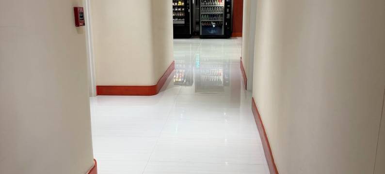 欧文格雷普韦恩 DFW 北贝斯特韦斯特修尔住宿酒店(SureStay by Best Western Irving Grapevine DFW North)图片