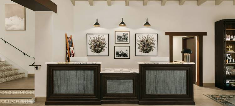帕索罗布尔斯酒店(Paso Robles Inn)图片