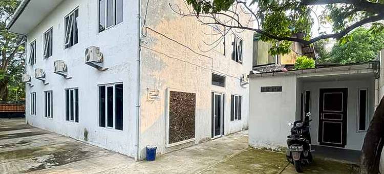 RedDoorz near RS Hermina Tangerang图片
