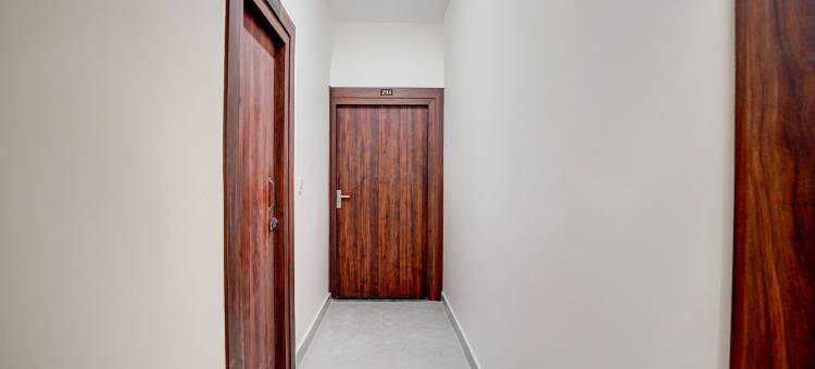 高级尼拉姆酒店(OYO Hotel O Civil Lines Bareilly Formerly Neelam Inn)图片