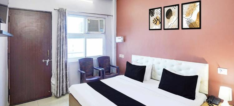 豪华SKR酒店(Hotel O Blw Kakarmatta Near Banaras Junction)图片