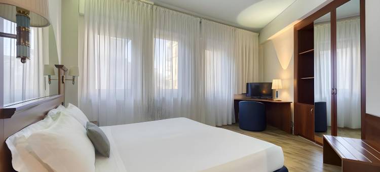 卡尔顿酒店(Hotel Carlton)图片