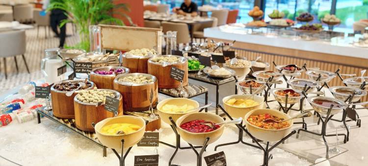 伊斯坦布尔泽伊廷布尔努皇冠假日酒店(IHG旗下)(Crowne Plaza ISTANBUL ZEYTINBURNU by IHG)图片