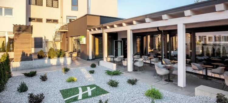 菲林根-施文宁根假日酒店(Holiday Inn VILLINGEN - SCHWENNINGEN by IHG)图片