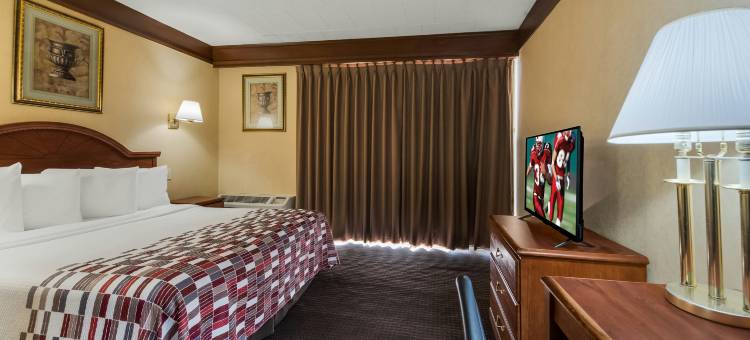 纽华克大学红顶套房酒店(Red Roof Inn & Suites Newark - University)图片