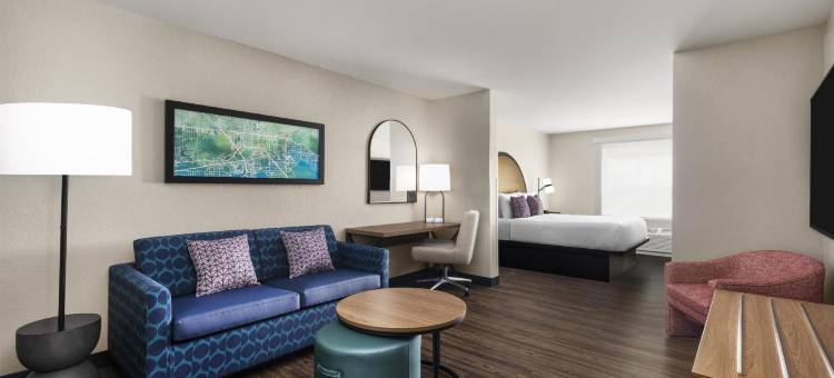 奥本代尔贝斯特韦斯特套房酒店(Best Western Auburndale Inn  Suites)图片