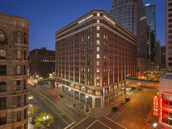 明尼亚波里城市希尔顿安泊酒店