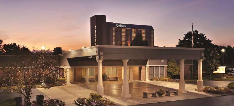 路易斯维尔北丽筠酒店(Radisson Hotel Louisville North)图片