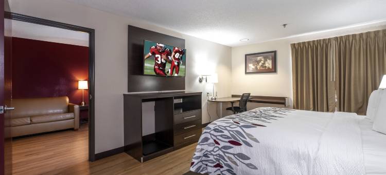 红顶套房酒店-多佛尔市区(Red Roof Inn & Suites Dover Downtown)图片