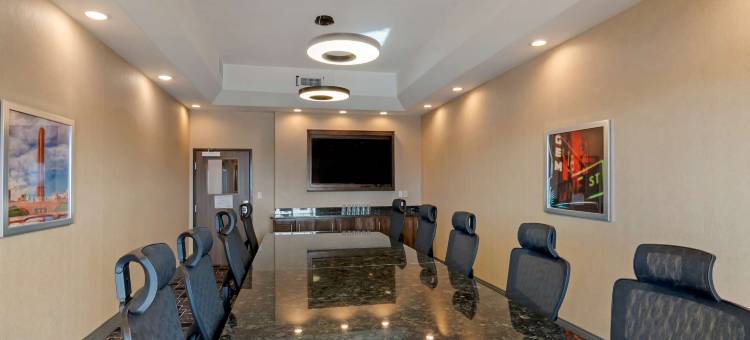 Best Western Premier Liberty Inn  Suites图片