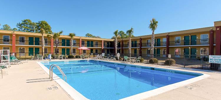 机场凯隆酒店(Clarion Inn Columbia Airport)图片