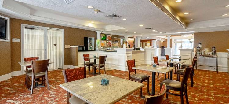 圣安东尼奥东北区品质套房酒店(Quality Suites San Antonio Northeast)图片
