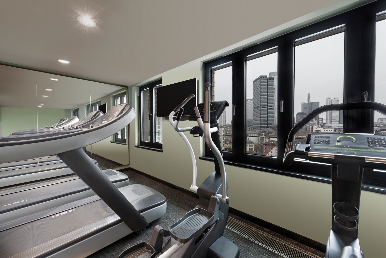 Adina Apartment Hotel Frankfurt Westend Over view