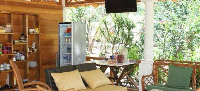 瓦伊奇初沙滩旅馆(Waecicu Beach Inn)图片