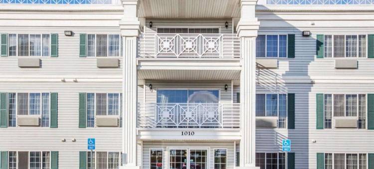 图莱尔品质酒店及套房(Quality Inn & Suites Tulare)图片