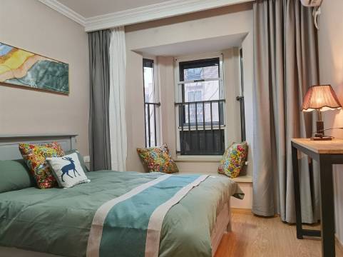 春江花月夜公寓(滨江路分店)