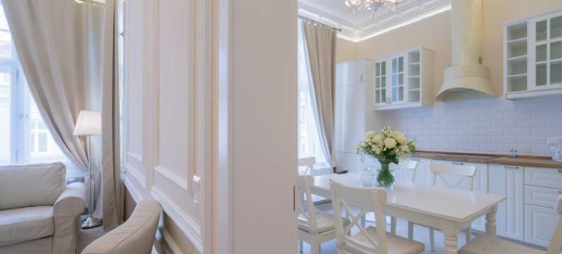 卡罗维发利雷韦顿套房(Revelton Suites Karlovy Vary)图片