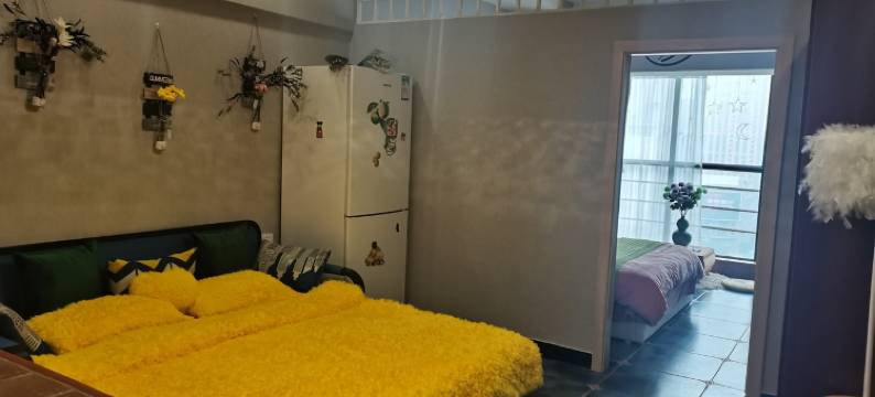 佳佳近地铁楼下商圈有停车位民宿(江南大道1号分店)图片